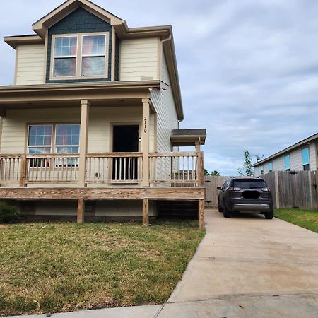 Spacious Villa Close To The Beach, 10 Sleeps Galveston Extérieur photo